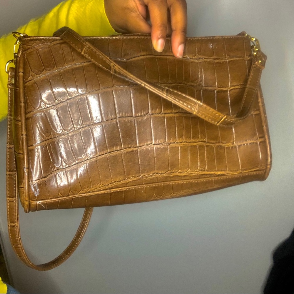 Leslie Fay Purse